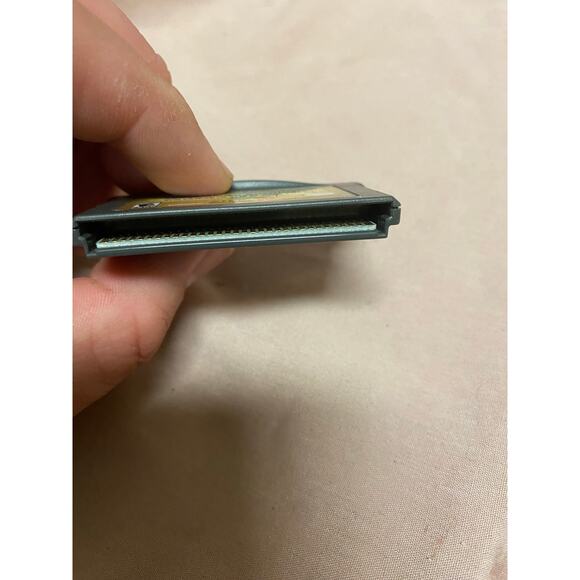 Pirates of the Caribbean: Curse Black Pearl (Nintendo Game Boy Advance) - Picture 2 of 3